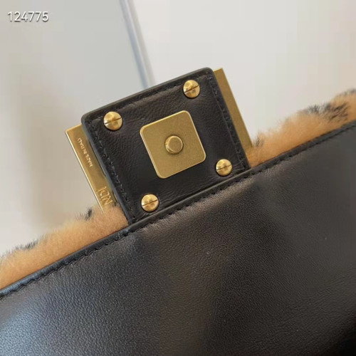 F**di baguette bag 3