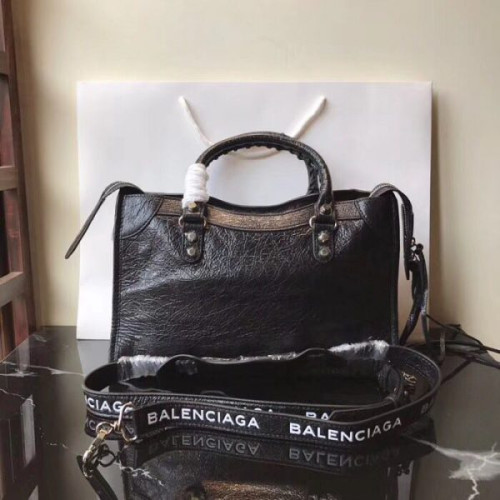 Ba*len*cia*ga-city-bag-11