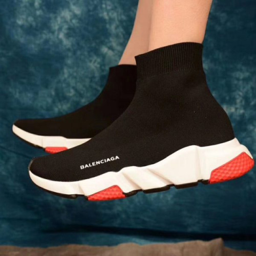 Ba*len*cia*ga-sock-boots-2