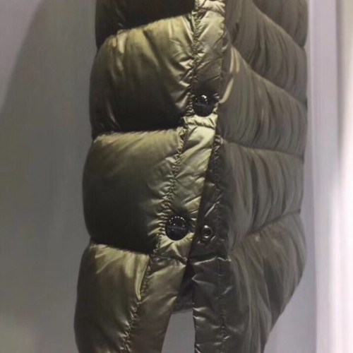 B**rry-coat-18
