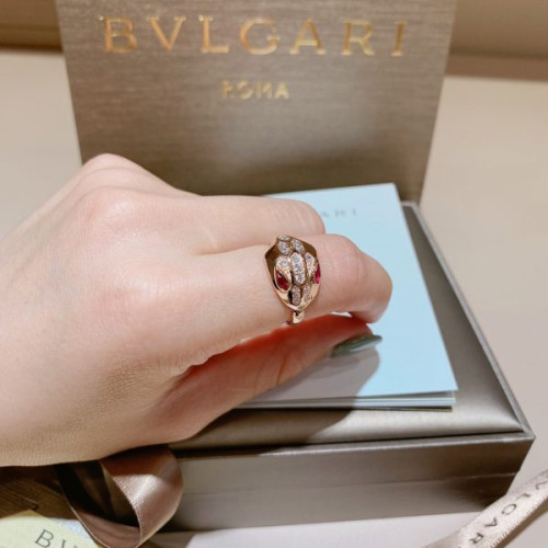 B*l*ai-ring-8
