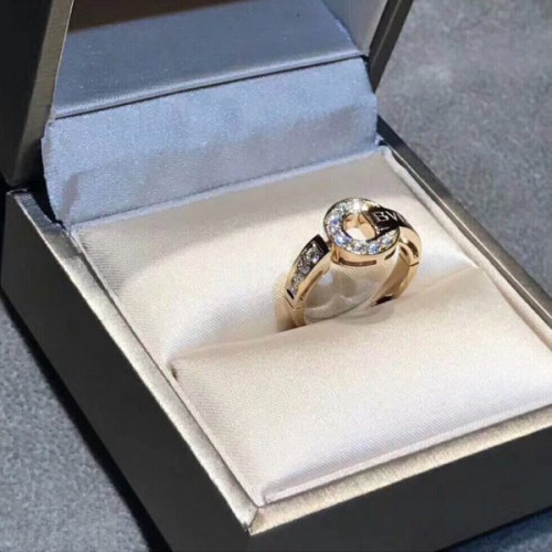 B*l*ai-ring-9