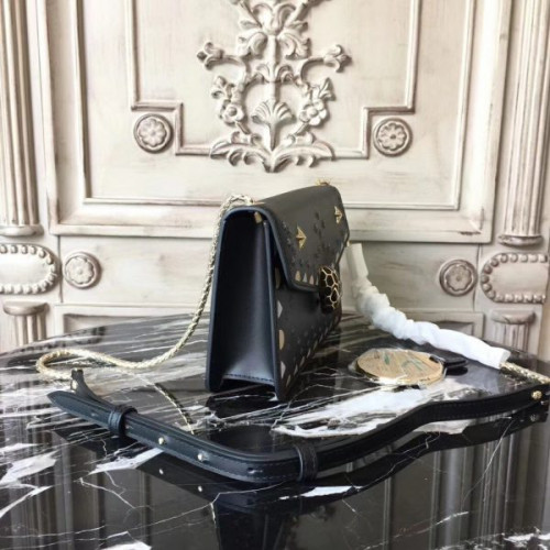 B*l*ai-serpenti-forever-109