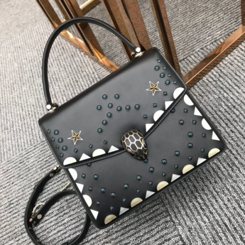 B*l*ai-serpenti-forever-21