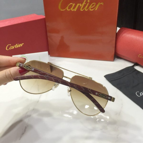 Ca*t*er-glasses