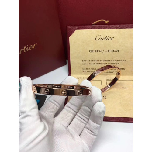 Ca*t*er-love-bracelet