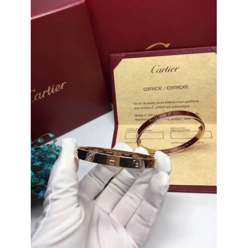 Ca*t*er-love-bracelet