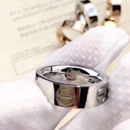 Ca*t*er-love-ring