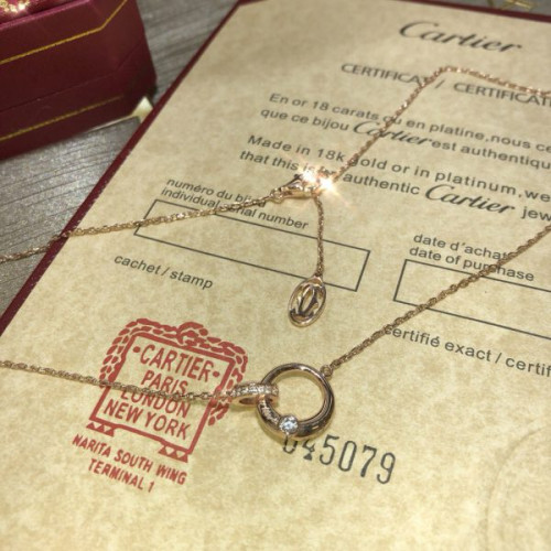 Ca*t*er-necklace-2