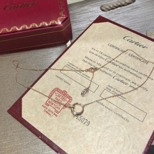 Ca*t*er-necklace-2