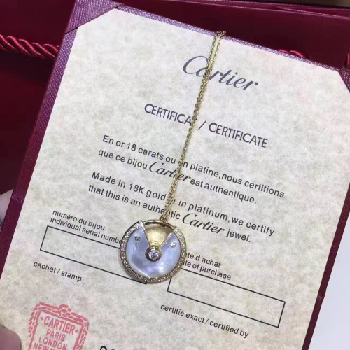 Ca*t*er-necklace