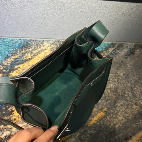 Ce**e-bucket-bag-3