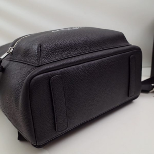 D*or-backpack-2