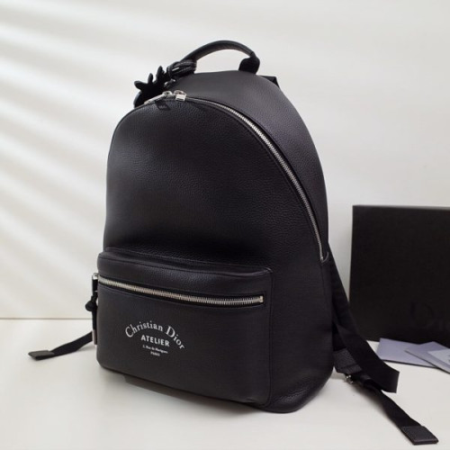 D*or-backpack-2