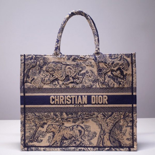 D*or-book-tote-bag-13