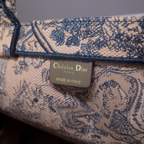 D*or-book-tote-bag-14