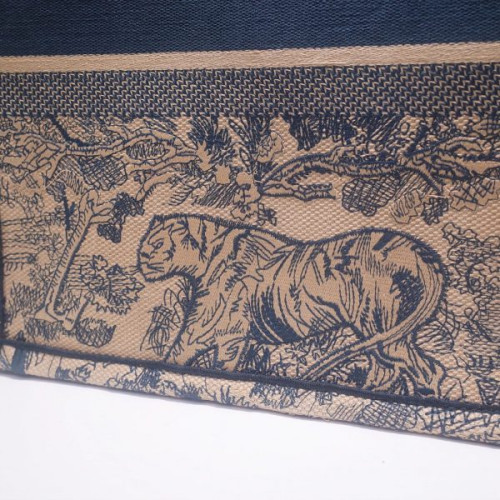 D*or-book-tote-bag-14