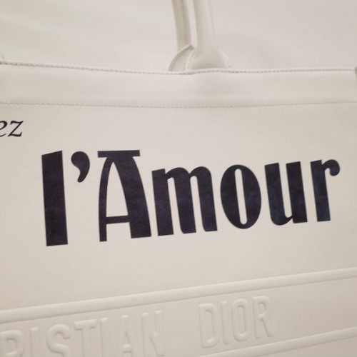 D*or-book-tote-bag-15