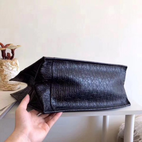 D*or-book-tote-bag-16