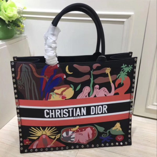 D*or-book-tote-bag-3