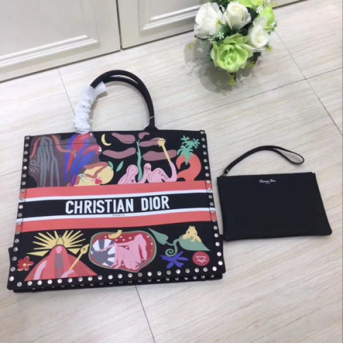 D*or-book-tote-bag-3