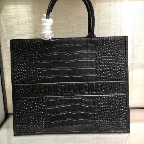 D*or-book-tote-bag-7