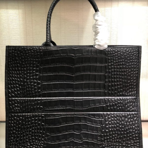 D*or-book-tote-bag-7