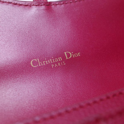 D*or-oblique-saddle-clutch-5