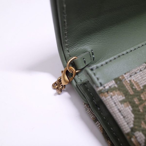 D*or-oblique-saddle-clutch-7