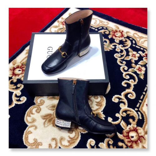 G*u*i-boots-20