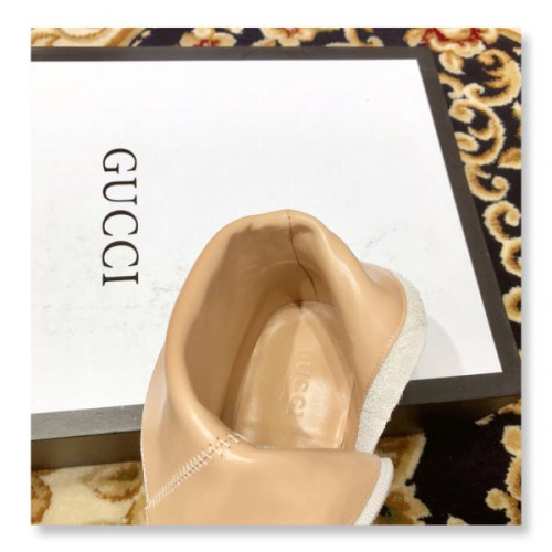 G*u*i-boots-21