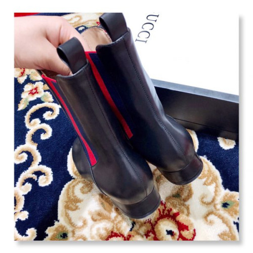 G*u*i-boots-30