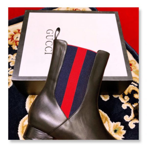 G*u*i-boots-30
