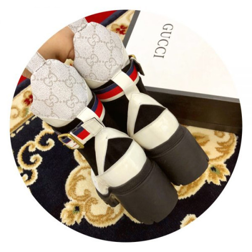 G*u*i-boots-36