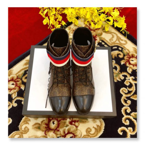 G*u*i-boots-6