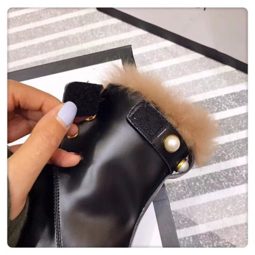 G*u*i-boots-9