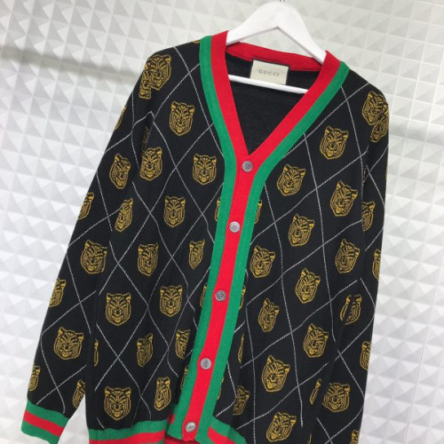 G*u*i-coats-5