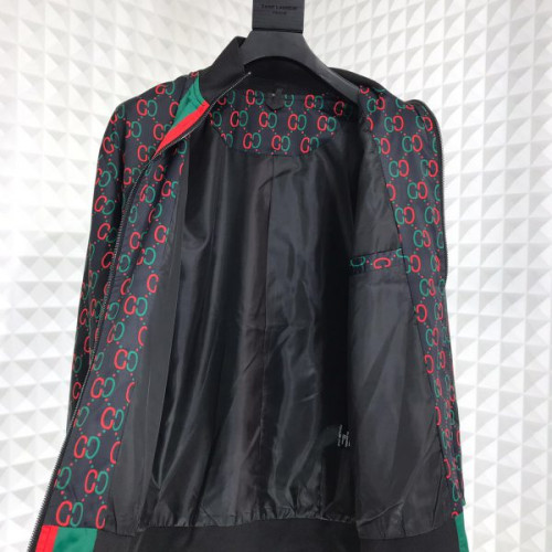 G*u*i-coats