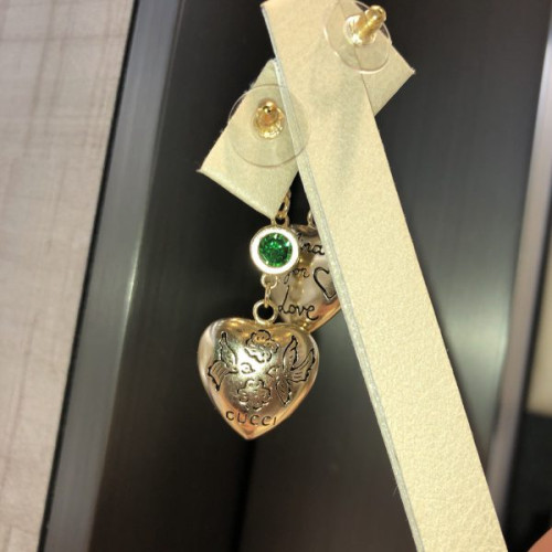 G*u*i-earrings-13