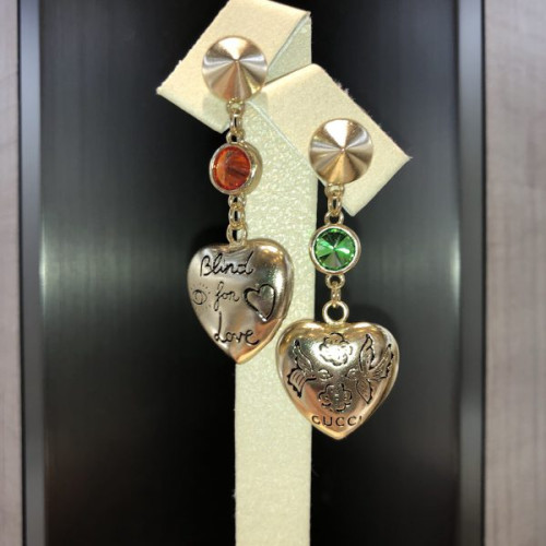 G*u*i-earrings-13