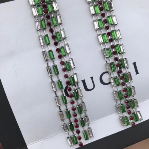 G*u*i-earrings