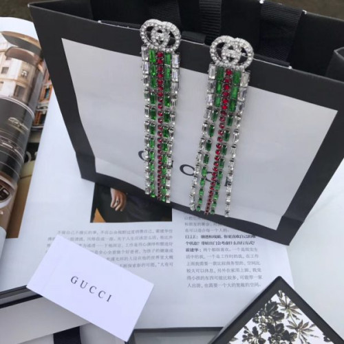 G*u*i-earrings