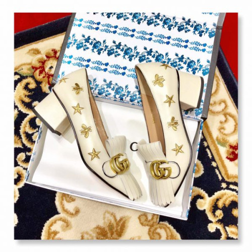 G*u*i-embroidered-leather-mid-heel-pump