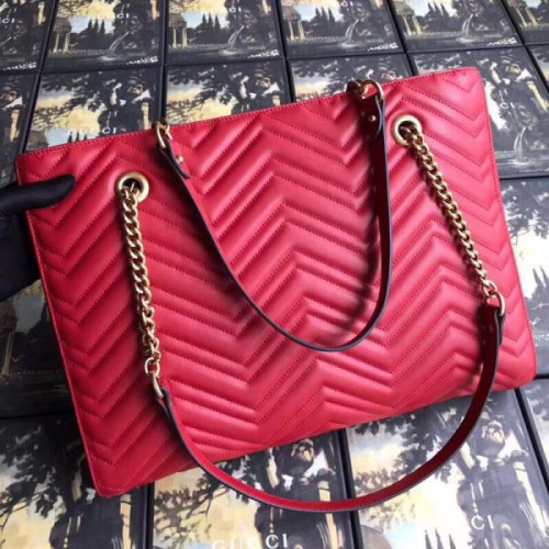 G*u*i-gg-marmont-matelasse-medium-tote-2