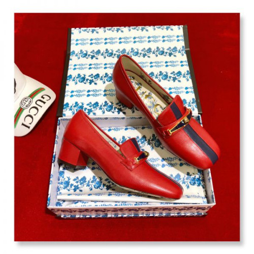 G*u*i-loafer