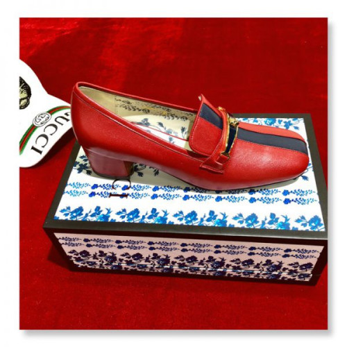G*u*i-loafer