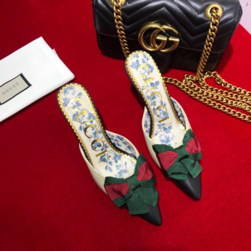 G*u*i-mid-heel-slide-with-web-bow