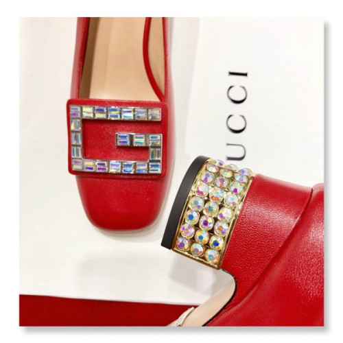 G*u*i-pump-with-crystal-2
