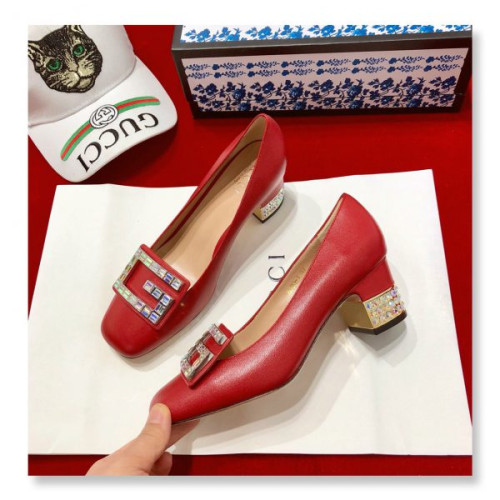 G*u*i-pump-with-crystal-2