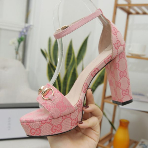 G*u*i-sandal-12